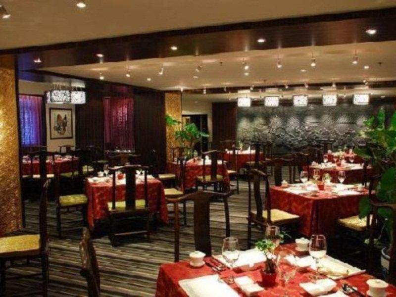 Beijing Rainbow Hotel Exterior photo